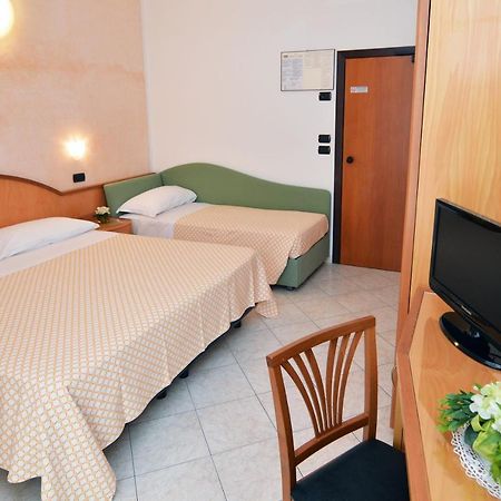Hotel Adele Bellaria-Igea Marina Luaran gambar