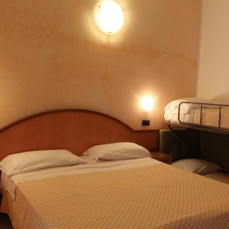 Hotel Adele Bellaria-Igea Marina Luaran gambar