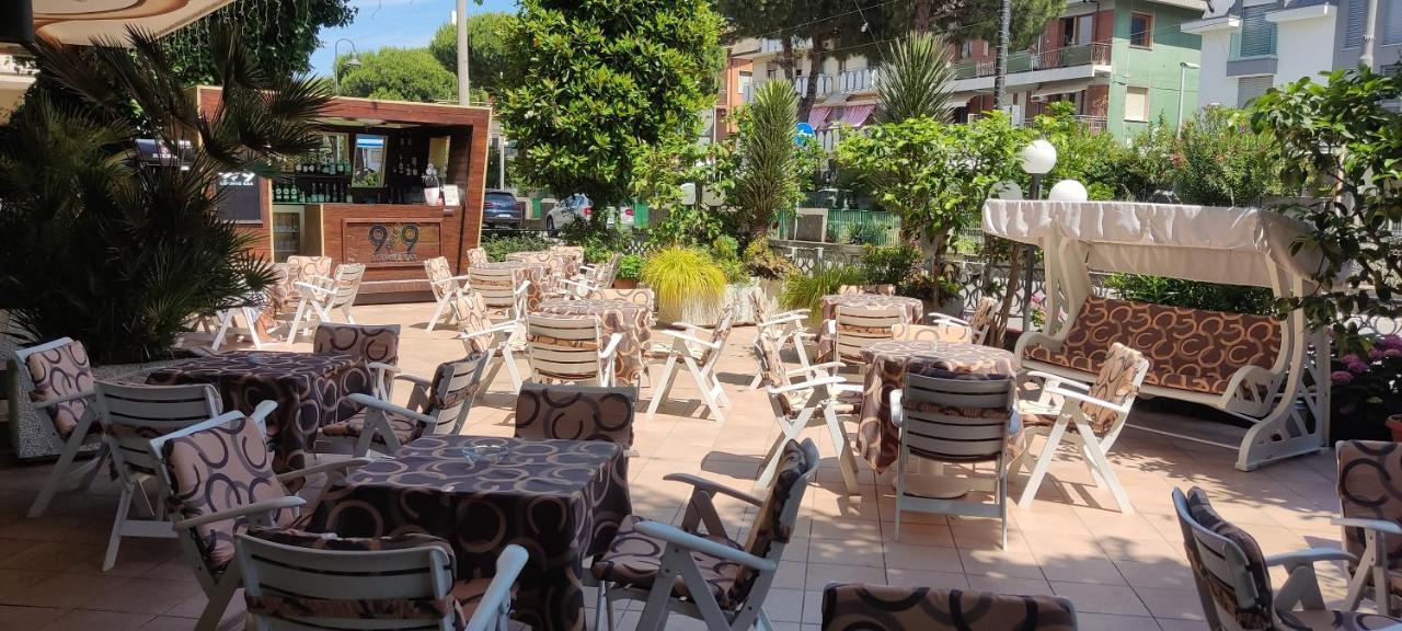 Hotel Adele Bellaria-Igea Marina Luaran gambar