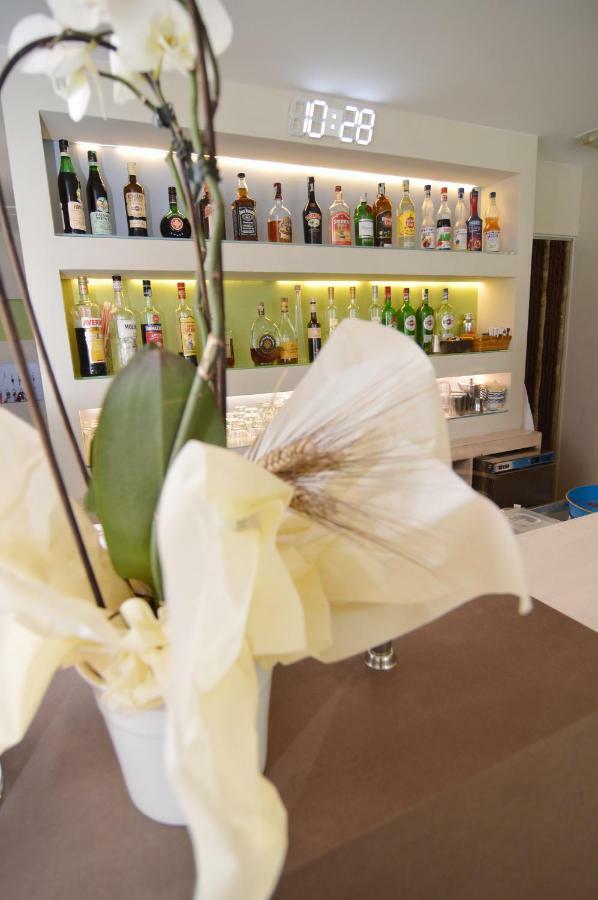 Hotel Adele Bellaria-Igea Marina Luaran gambar