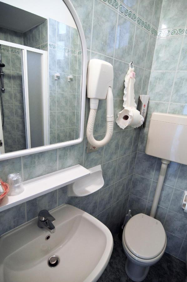 Hotel Adele Bellaria-Igea Marina Luaran gambar