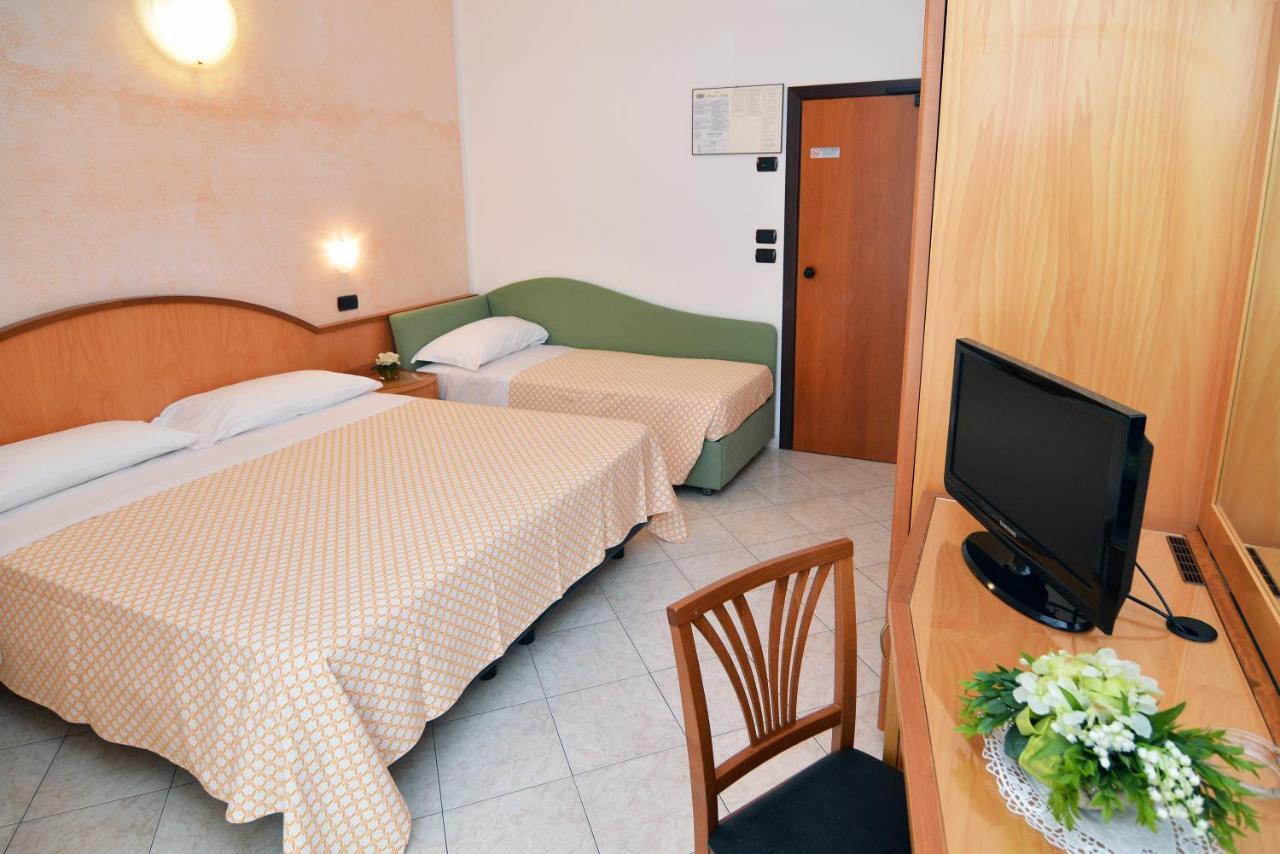 Hotel Adele Bellaria-Igea Marina Luaran gambar