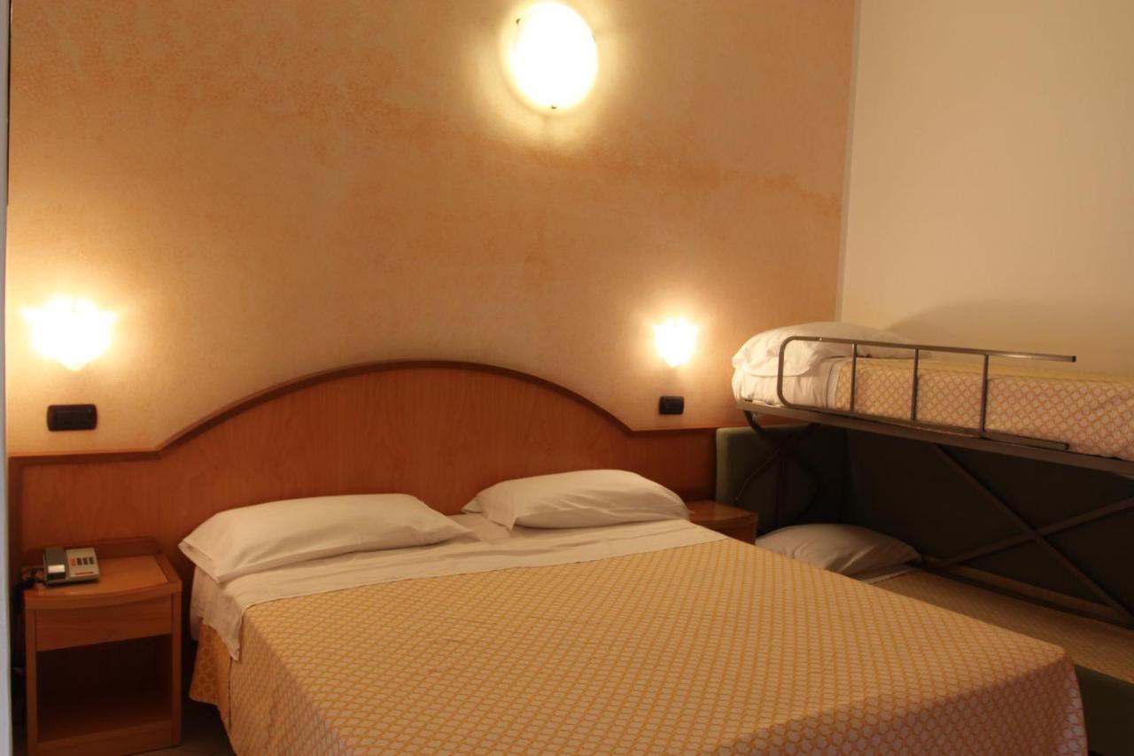 Hotel Adele Bellaria-Igea Marina Luaran gambar